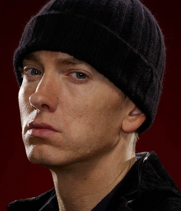 Em